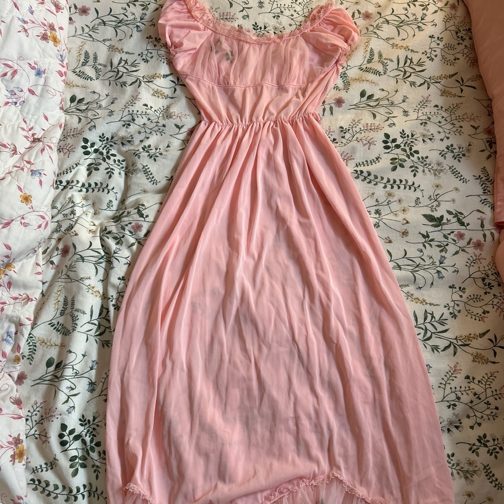 Vintage floral pink nightgown